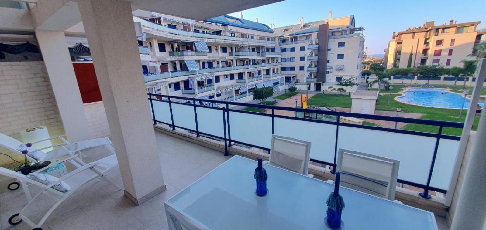 Apartamento Frente A La Marina De دينايا المظهر الخارجي الصورة