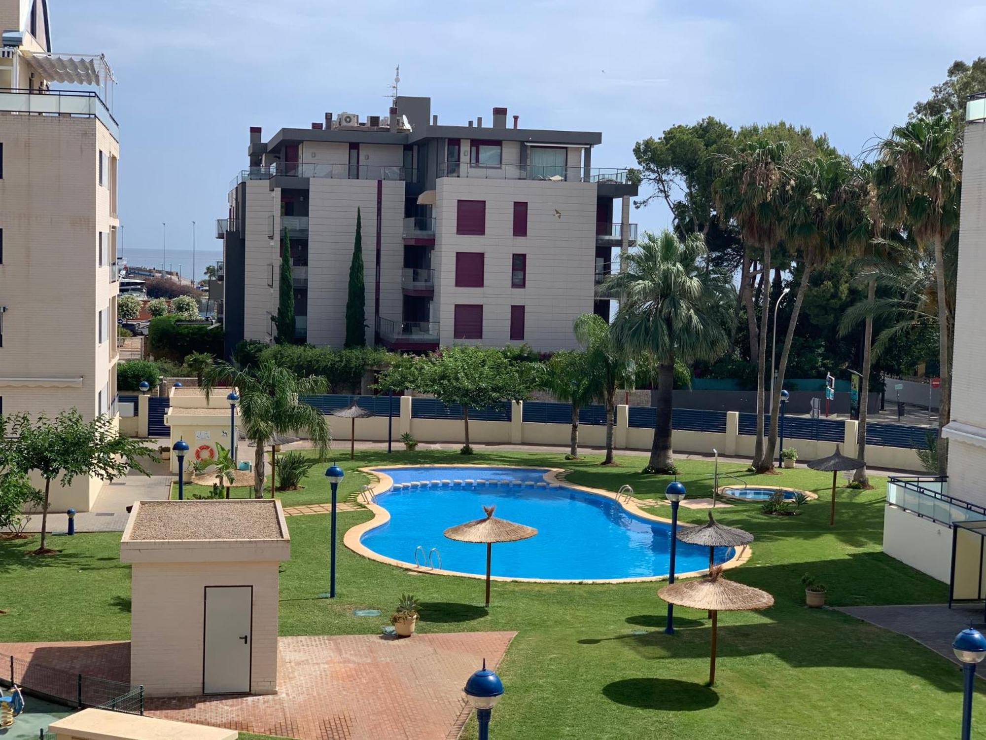 Apartamento Frente A La Marina De دينايا المظهر الخارجي الصورة